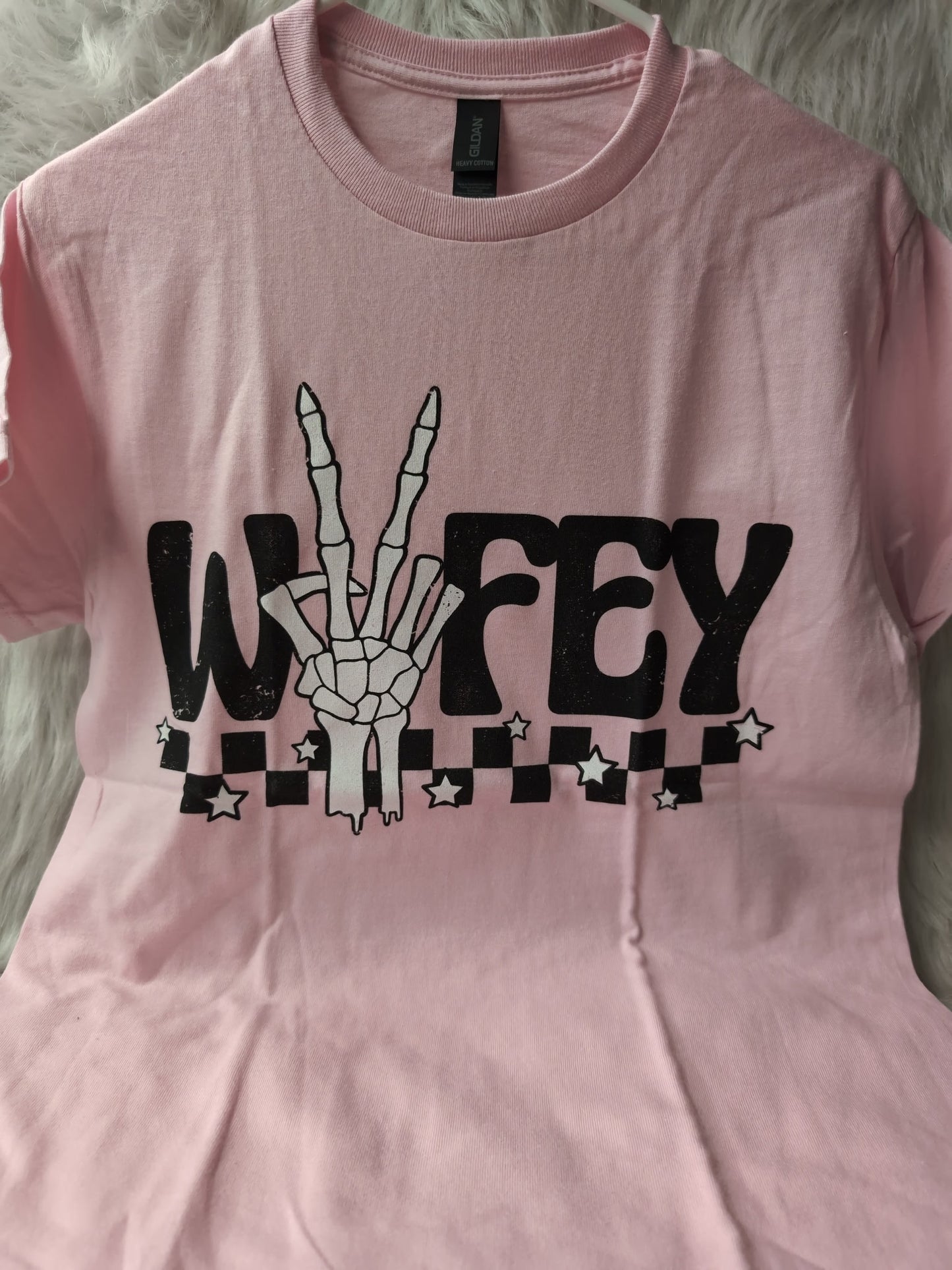 Wifey w/Skeleton fingers