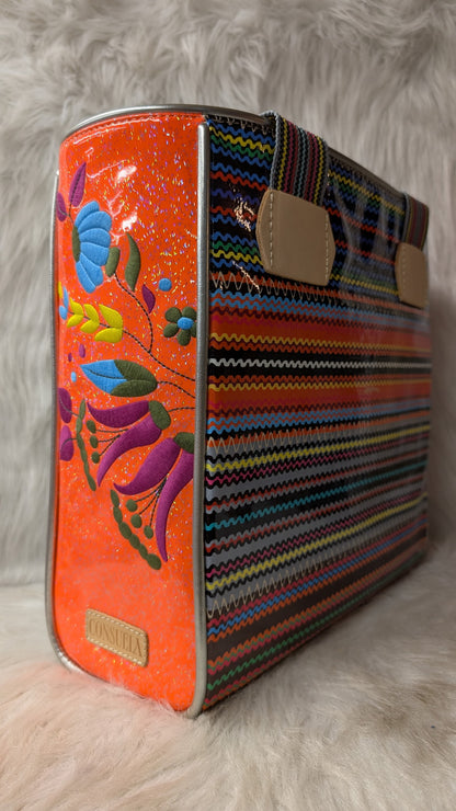 Consuela Classic Tote Aya