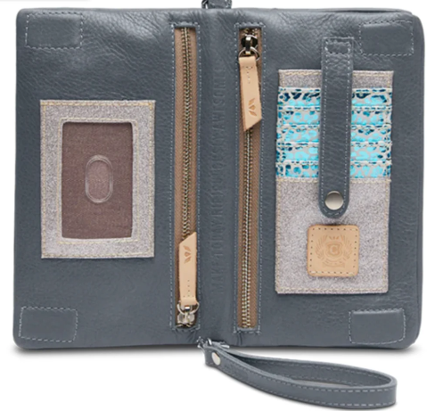 Consuela Keanu Uptown